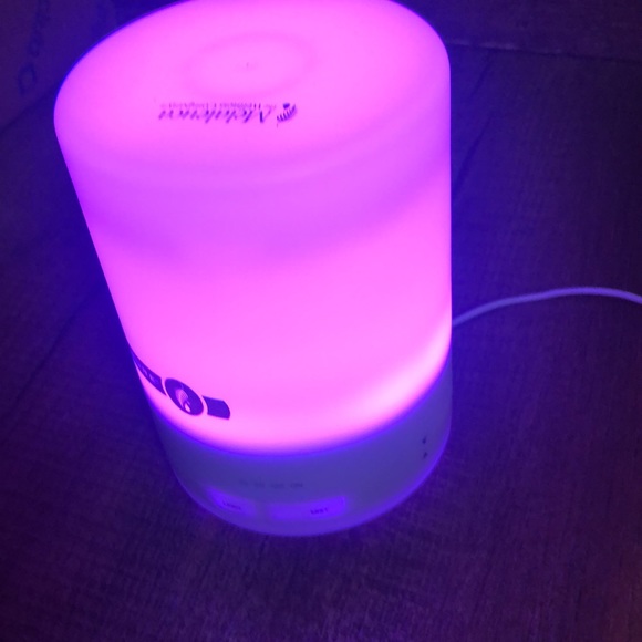 Essential Oil Diffuser 🍃 - Picture 9 of 9